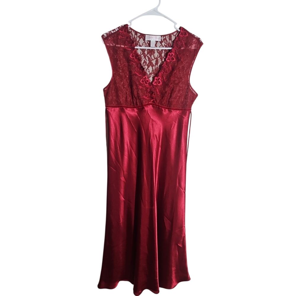 Oscar De La Renta Red Lace Satin Long Nightgown Sz M Romantic Nightie Glam